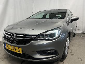 skadebil auto Opel Astra Astra K Hatchback 5-drs 1.0 Turbo 12V (B10XFT(Euro 6)) [77kW]  (10-201=
5/12-2022) 2017/6