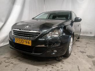 krockskadad bil auto Peugeot 308 308 SW (L4/L9/LC/LJ/LR) Combi 5-drs 1.6 BlueHDi 120 (DV6FC(BHZ)) [88kW=
]  (03-2014/12-2021) 2014/12