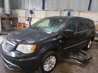 Vrakbiler auto Lancia Voyager Voyager (RT) MPV 3.6 V6 (ERB) [208kW]  (09-2011/12-2014) 2012/11