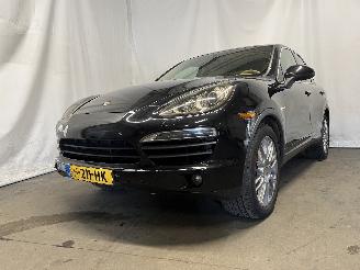 Voiture accidenté Porsche Cayenne Cayenne II (92A) SUV 3.0 S E-Hybrid 24V (MCG.FA) [306kW]  (05-2011/05-=
2017) 2012/7