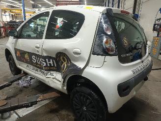 Citroën C1 C1 Hatchback 1.0 12V (1KR-FE) [50kW]  (06-2005/...) picture 4