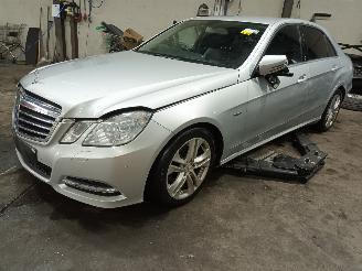 Vrakbiler auto Mercedes E-klasse E (W212) Sedan E-220 CDI 16V BlueEfficiency (OM651.924) [120kW]  (01-2=
009/...) 2012/1