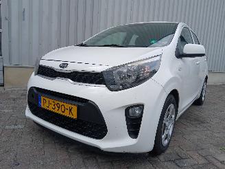 skadebil auto Kia Picanto Picanto (JA) Hatchback 1.0 12V (G3LA) [49kW]  (03-2017/...) 2017/8