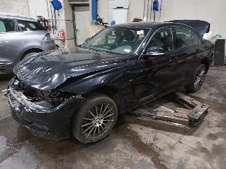 Démontage voiture BMW 3-serie 3 serie (F30) Sedan 316i 1.6 16V (N13-B16A) [100kW]  (07-2012/08-2016)= 2015/8