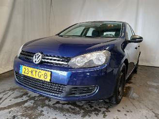 krockskadad bil auto Volkswagen Golf Golf VI (5K1) Hatchback 1.6 TDI 16V (CAYC(Euro 5)) [77kW]  (02-2009/11=
-2012) 2010/7