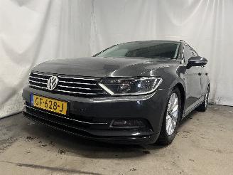 Schadeauto Volkswagen Passat Passat Variant (3G5) Combi 1.6 TDI 16V (DCXA) [88kW]  (08-2014/11-2020=
) 2015/5