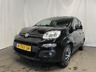 uszkodzony samochody osobowe Fiat Panda Panda (312) Hatchback 0.9 TwinAir 60 (312.A.6000) [44kW]  (12-2013/...=
) 2014/3