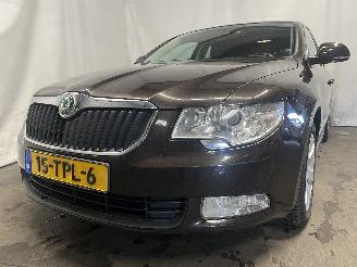 Voiture accidenté Skoda Superb Superb (3TAA) Hatchback 1.4 TSI 16V (CAXC) [92kW]  (07-2008/05-2015) 2012/3