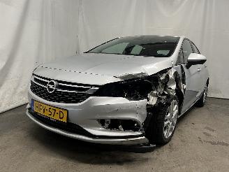 skadebil auto Opel Astra Astra K Hatchback 5-drs 1.6 CDTI 110 16V (B16DTU) [81kW]  (06-2015/12-=
2022) 2018/7
