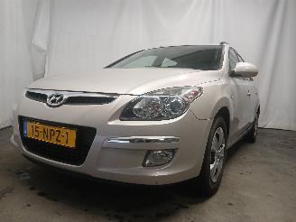 Coche accidentado Hyundai I-30 i30 Crosswagon (WWH) Combi 1.4 CVVT 16V (G4FA) [80kW]  (11-2009/06-201=
2) 2010/10