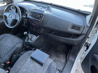 Opel Combo Combo Van 1.3 CDTI 16V ecoFlex (A13FD) [66kW]  (02-2012/12-2018) picture 8