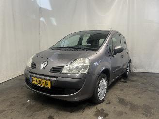 Schadeauto Renault Modus Modus/Grand Modus (JP) MPV 1.2 16V (D4F-740(D4F-D7)) [55kW]  (12-2004/=
12-2012) 2009/10