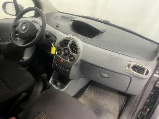 Renault Modus Modus/Grand Modus (JP) MPV 1.2 16V (D4F-740(D4F-D7)) [55kW]  (12-2004/=
12-2012) picture 11