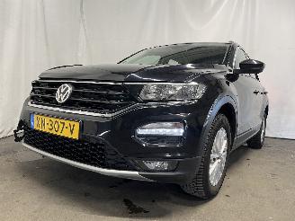 Voiture accidenté Volkswagen T-Roc T-Roc I SUV 1.0 TSI 12V BlueMotion (DKRF) [85kW]  (07-2017/11-2020) 2019/2