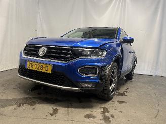 Voiture accidenté Volkswagen T-Roc T-Roc I SUV 1.0 TSI 12V BlueMotion (DKRF) [85kW]  (07-2017/11-2020) 2019/7