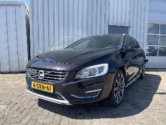 Avarii autoturisme Volvo V-60 V60 I (FW/GW) Combi 2.4 D6 20V Plug-in Hybrid AWD (D82PHEV) [206kW]  (=
06-2012/12-2015) 2013/12