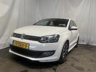 krockskadad bil auto Volkswagen Polo Polo V (6R) Hatchback 1.2 TDI 12V BlueMotion (CFWA(Euro 5)) [55kW]  (1=
0-2009/05-2014) 2012/5