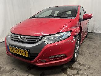 uszkodzony samochody osobowe Honda Insight Insight (ZE2) Hatchback 1.3 16V VTEC (LDA3(Euro 5)) [65kW]  (04-2009/0=
2-2014) 2010/2