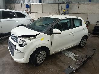 Vrakbiler auto Citroën C1 C1 Hatchback 1.0 Vti 68 12V (1KR-FE(CFB)) [51kW]  (04-2014/04-2018) 2015/5