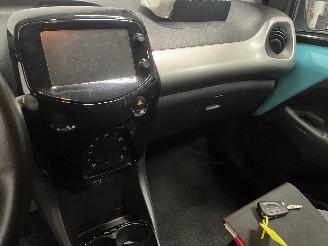 Citroën C1 C1 Hatchback 1.0 Vti 68 12V (1KR-FE(CFB)) [51kW]  (04-2014/04-2018) picture 25