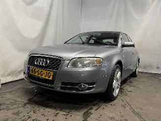 škoda osobní automobily Audi A4 A4 (B7) Sedan 2.0 20V (ALT) [96kW]  (11-2004/06-2008) 2006/1