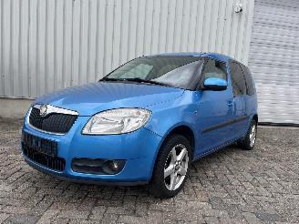 uszkodzony samochody osobowe Skoda Roomster Roomster (5J) MPV 1.4 16V (BXW) [63kW]  (09-2006/05-2015) 2007/3