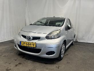 Auto incidentate Toyota Aygo Aygo (B10) Hatchback 1.0 12V VVT-i (1KR-FE) [50kW]  (07-2005/05-2014) 2010/1