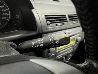 Mazda 2 2 (NB/NC/ND/NE) Hatchback 1.4 16V (FXJA) [58kW]  (04-2003/06-2007) picture 21