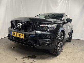 Voiture accidenté Volvo XC40 XC40 (XZ) SUV 2.0 D4 AWD Geartronic 16V (D4204T12) [140kW]  (10-2017/0=
9-2021) 2018/2