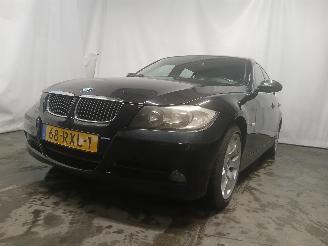 krockskadad bil auto BMW 3-serie 3 serie Touring (E91) Combi 325i 24V (N52-B25C) [160kW]  (12-2004/08-2=
008) 2005/9