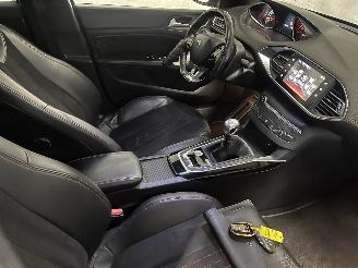 Peugeot 308 308 SW (L4/L9/LC/LJ/LR) Combi 5-drs 1.2 12V e-THP PureTech 130 (EB2DTS=
(HNY)) [96kW]  (03-2014/06-2021) picture 9