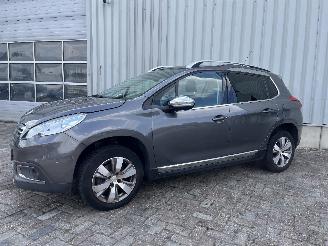 Peugeot 2008 2008 (CU) MPV 1.2 12V e-THP PureTech 110 (EB2DT(HNZ)) [81kW]  (01-2015=
/12-2019) picture 2