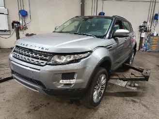 Démontage voiture Land Rover Range Rover Evoque Range Rover Evoque (LVJ/LVS) SUV 2.0 Si4 240 16V (204PT(GTDI)) [177kW]=
  (06-2011/12-2019) 2012/2