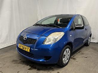 Voiture accidenté Toyota Yaris Yaris II (P9) Hatchback 1.0 12V VVT-i (1KR-FE) [51kW]  (08-2005/12-201=
1) 2008/7