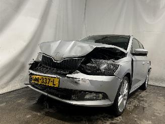 Vaurioauto  passenger cars Skoda Fabia Fabia III Combi (NJ5) Combi 5-drs 1.2 TSI 16V Greentech (CJZD(Euro 6))=
 [81kW]  (10-2014/12-2022) 2015/8