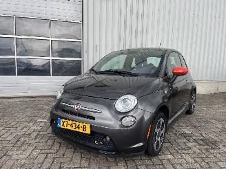  Fiat 500 500 (312) Hatchback Electric (E99) [83kW]  (09-2012/...) 2015/10