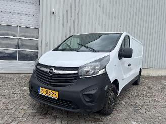 Unfallwagen Opel Vivaro Vivaro Van 1.6 CDTI BiTurbo 120 (R9M-450(R9M-D4)) [88kW]  (06-2014/12-=
2019) 2015/1