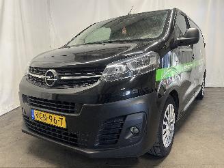 Damaged car Opel Vivaro Vivaro Van 2.0 CDTI 122 (D20DTL(DW10FE)) [90kW]  (03-2019/12-2022) 2020/7