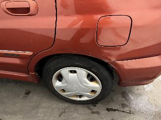 Mitsubishi Space-star Space Star (DG) MPV 1.3 16V (4G13) [63kW]  (06-1998/12-2004) picture 10