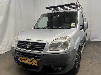 uszkodzony samochody osobowe Fiat Doblo Doblo Cargo (223) Van 1.3 D 16V Multijet DPF (223.A.9000) [62kW]  (08-=
2006/12-2010) 2010/3