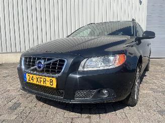 Schadeauto Volvo V-70 V70 (BW) Combi 1.6 T4 16V (B4164T) [132kW]  (10-2010/12-2015) 2012/6