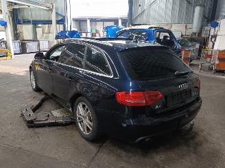 Audi A4 A4 Avant (B8) Combi 1.8 TFSI 16V (CABB) [118kW]  (11-2007/02-2012) picture 4