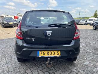 Dacia Sandero Sandero I (BS) Hatchback 1.2 16V (D4F-732(D4F-F7)) [55kW]  (11-2008/06=
-2013) picture 6
