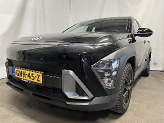 Schadeauto Hyundai Kona Kona (SX2) SUV 1.0 T-GDI 12V Hybrid 48V (G3LF) [74kW]  (04-2023/...) 2024/10