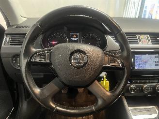 Skoda Octavia Octavia Combi (5EAC) Combi 5-drs 1.6 TDI Greenline 16V (DBKA) [81kW]  =
(05-2013/07-2020) picture 24