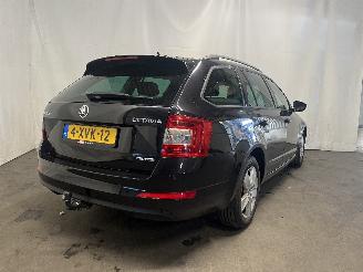 Skoda Octavia Octavia Combi (5EAC) Combi 5-drs 1.6 TDI Greenline 16V (DBKA) [81kW]  =
(05-2013/07-2020) picture 5