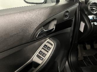 Daewoo Orlando Orlando 1.8 16V VVT (F18D4(Euro 5)) [104kW]  (02-2011/12-2015) picture 14