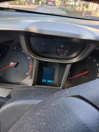 Daewoo Orlando Orlando 1.8 16V VVT (F18D4(Euro 5)) [104kW]  (02-2011/12-2015) picture 2