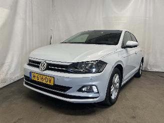 Coche accidentado Volkswagen Polo Polo VI (AW1) Hatchback 5-drs 1.0 TSI 12V (DUSB) [70kW]  (06-2017/...)= 2020/1