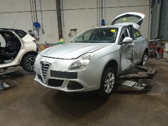 Sloopauto Alfa Romeo Giulietta Giulietta (940) Hatchback 1.4 TB 16V (198.A.4000) [88kW]  (04-2010/12-=
2020) 2010/12